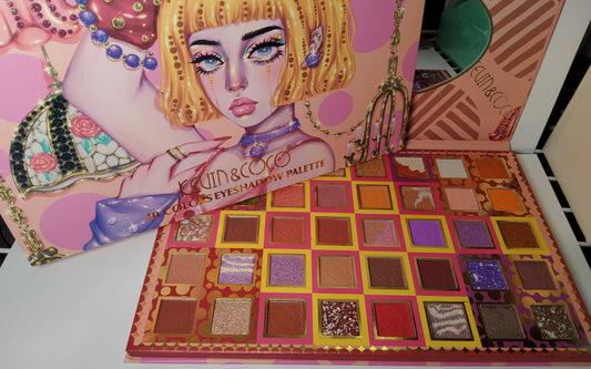 KEVIN Y COCO 40 COLORS DOLL SHORT HAIR  EYESHADOW PALETTE