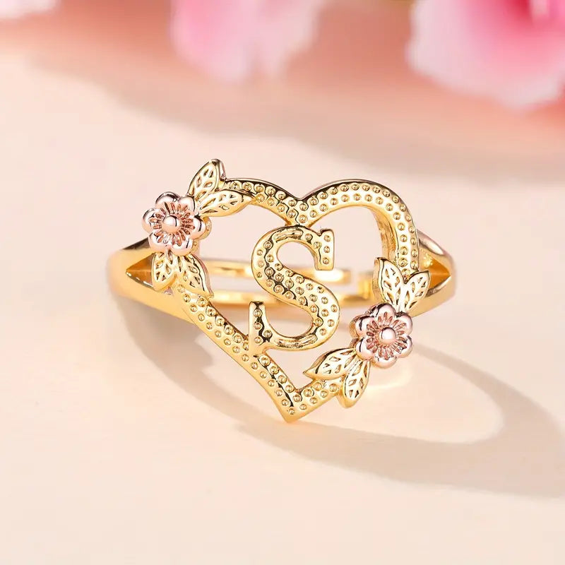 anillo con inicial